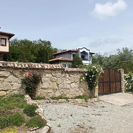 Villa Jurta Avren